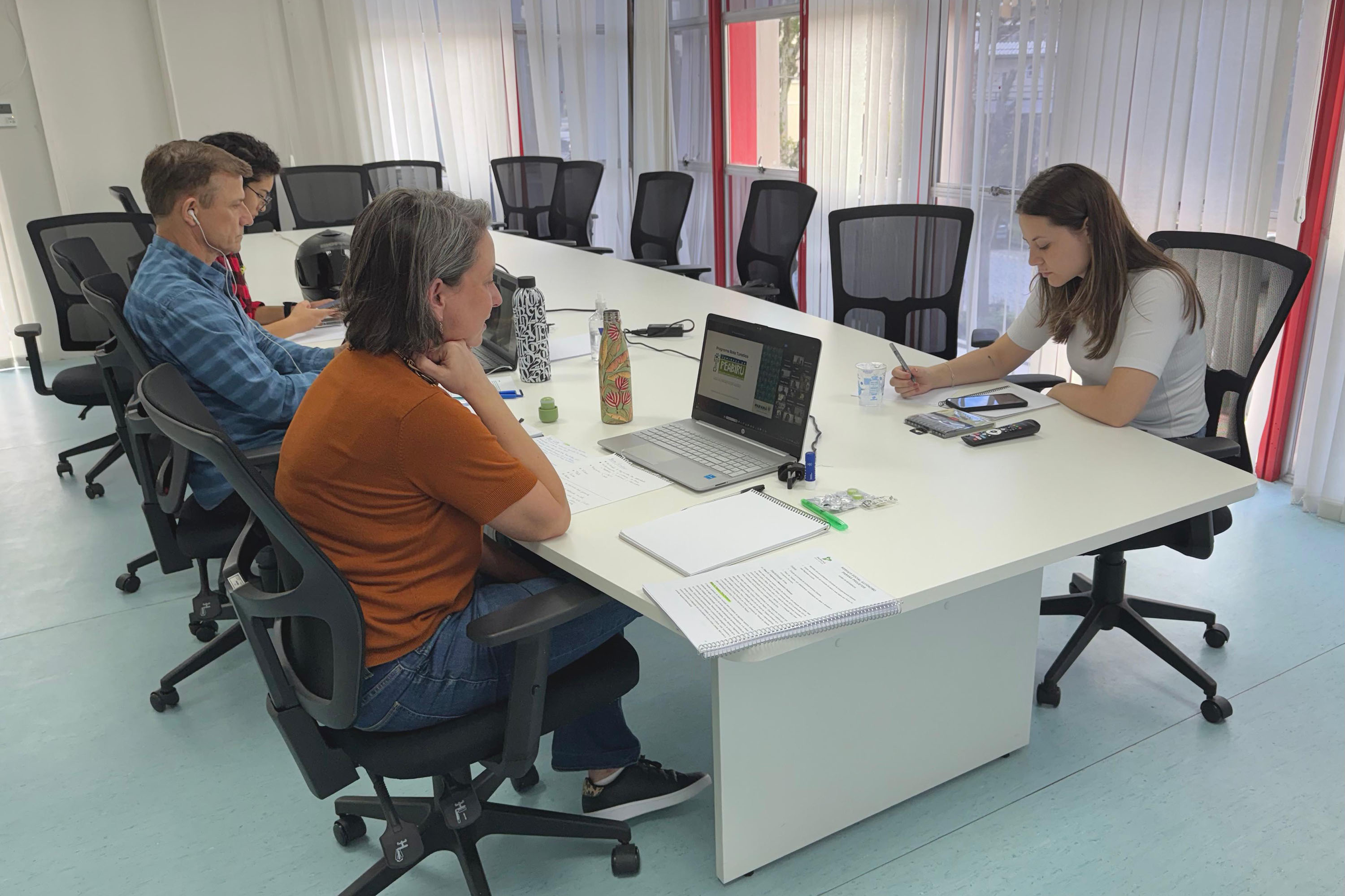 Caminhos de Peabiru: prefeitos recebem orientações sobre o programa de requalificação